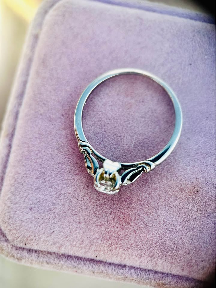 Engagement Ring Heart Setting