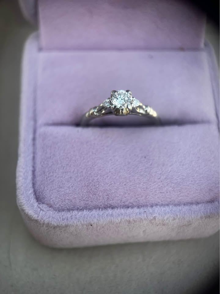 Engagement Ring Heart Setting