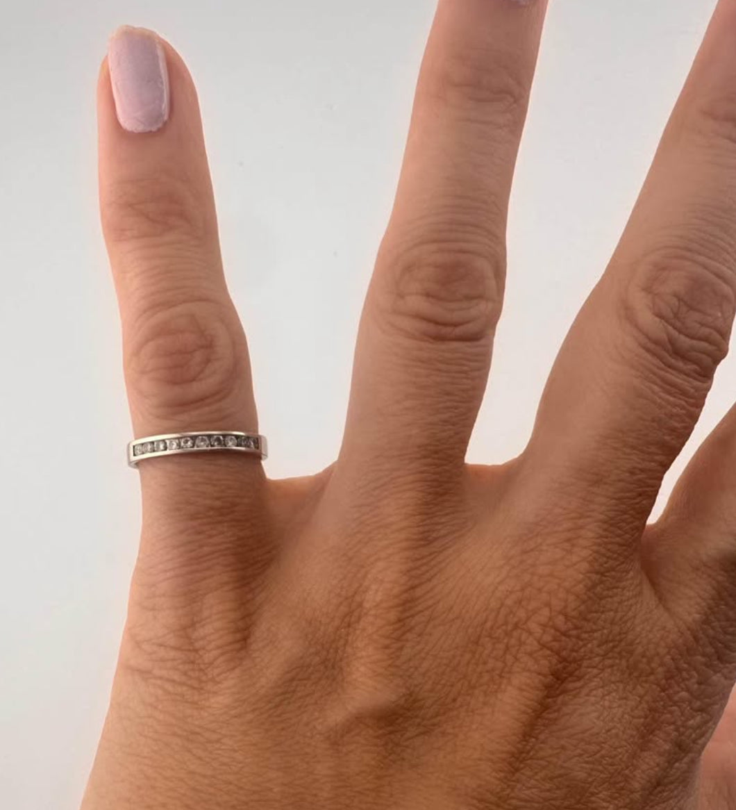 Chanel set diamonds pinky ring