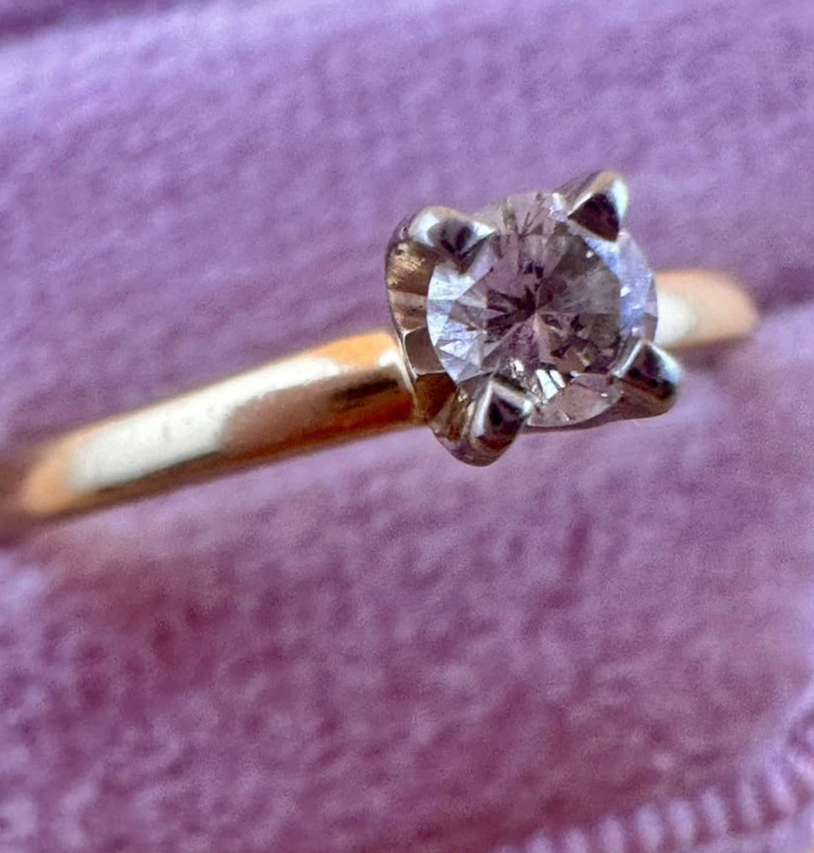 Solitaire gold and diamond 14K YELLOW