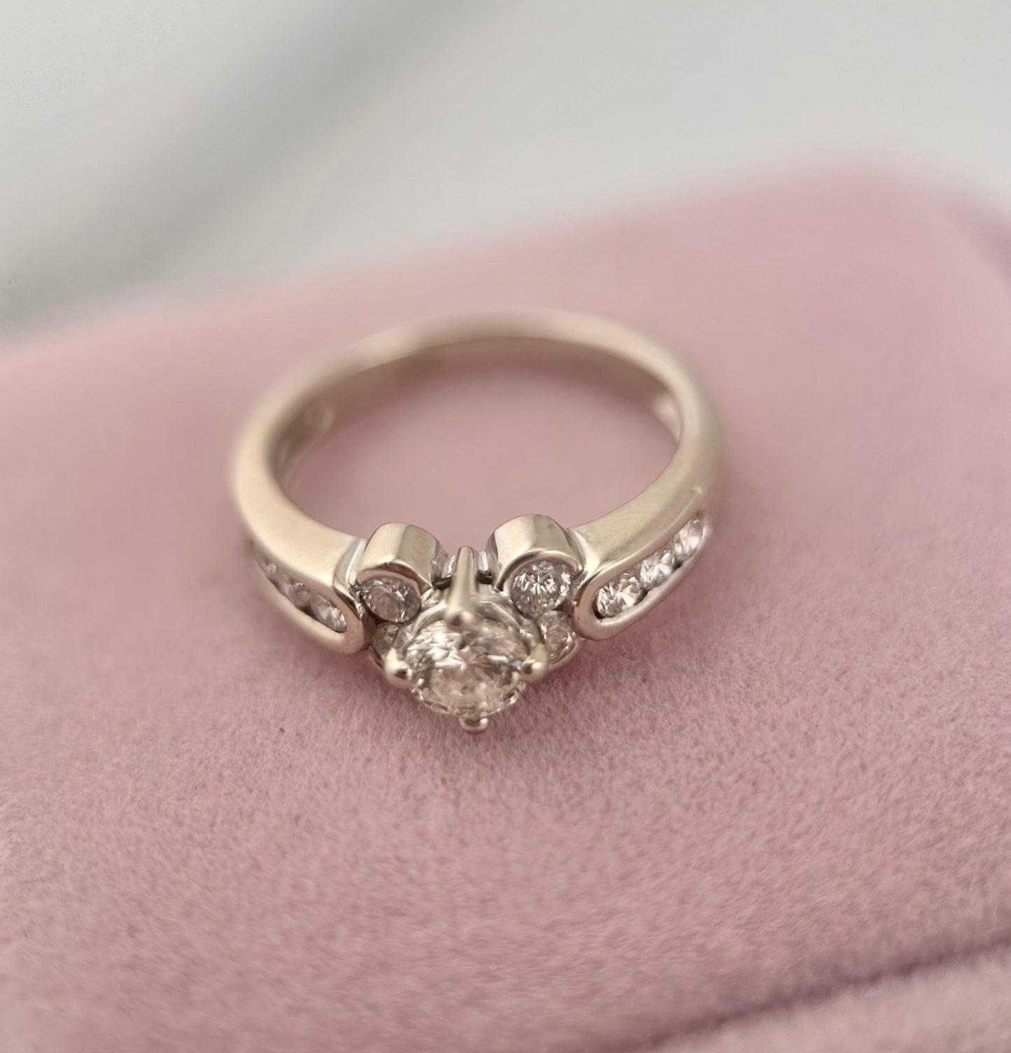 Elegant Engaement Classic